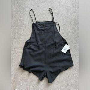 Billabong Romper // Gray // Size L